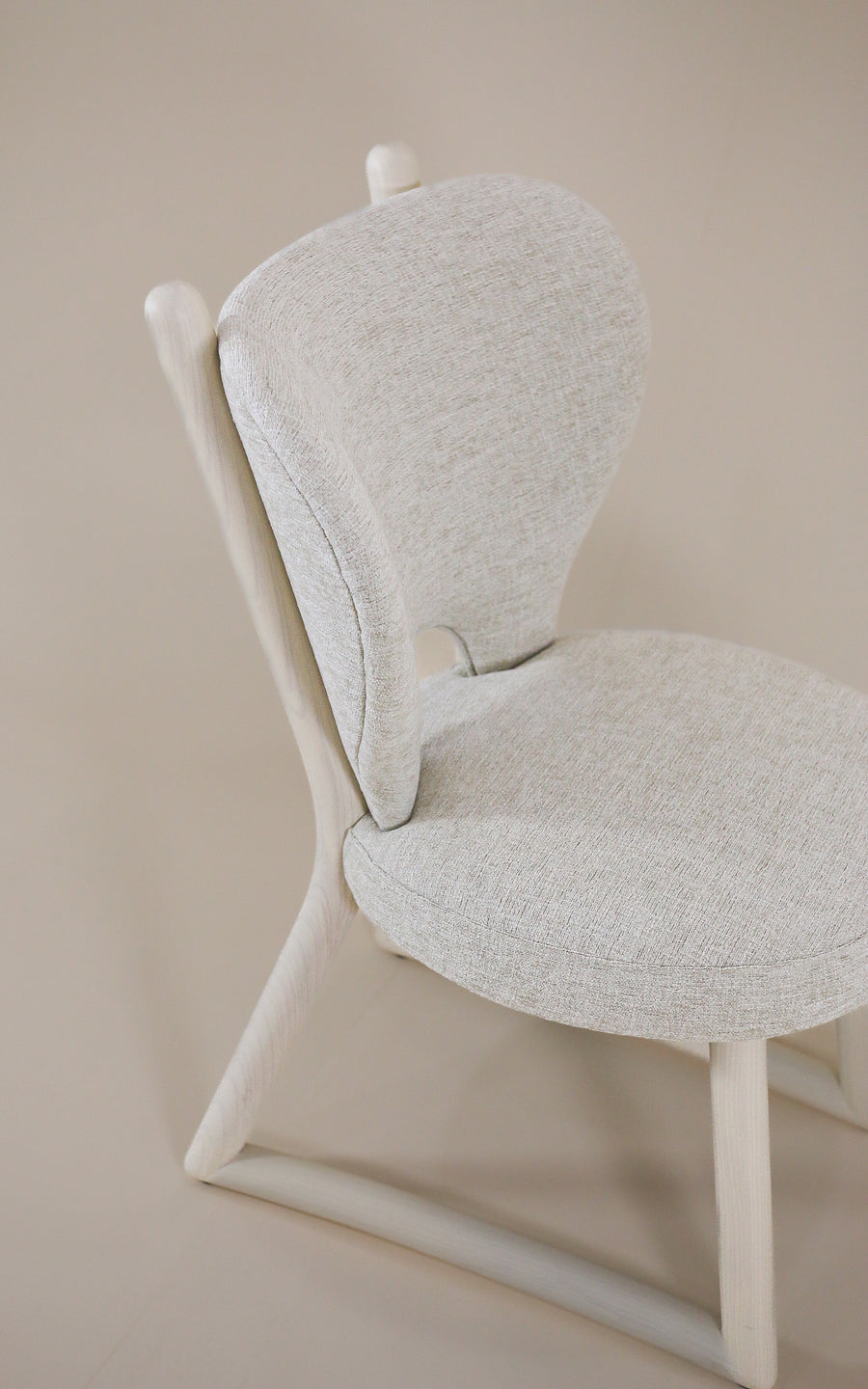 Amour Polus Chair