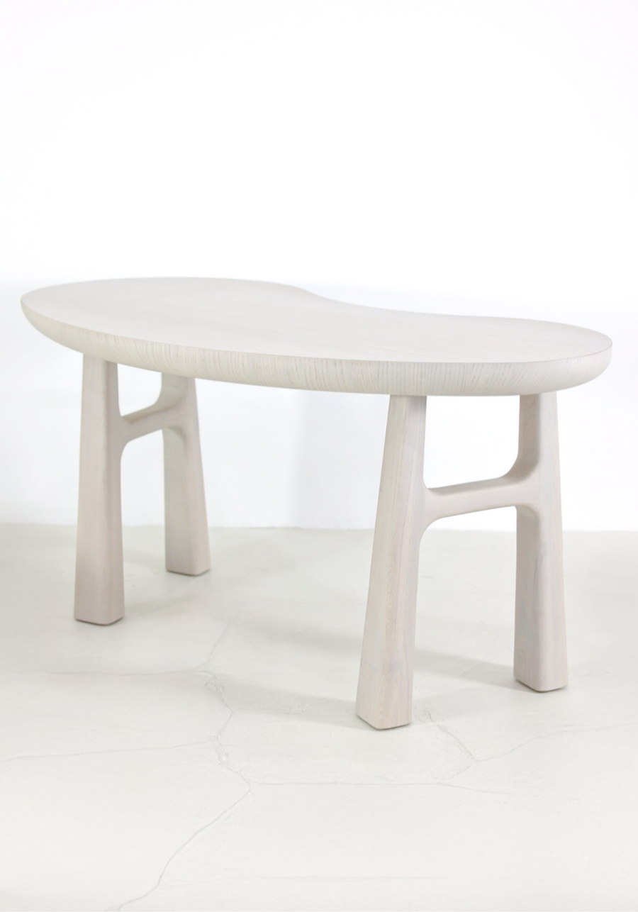 Le Serene Desk