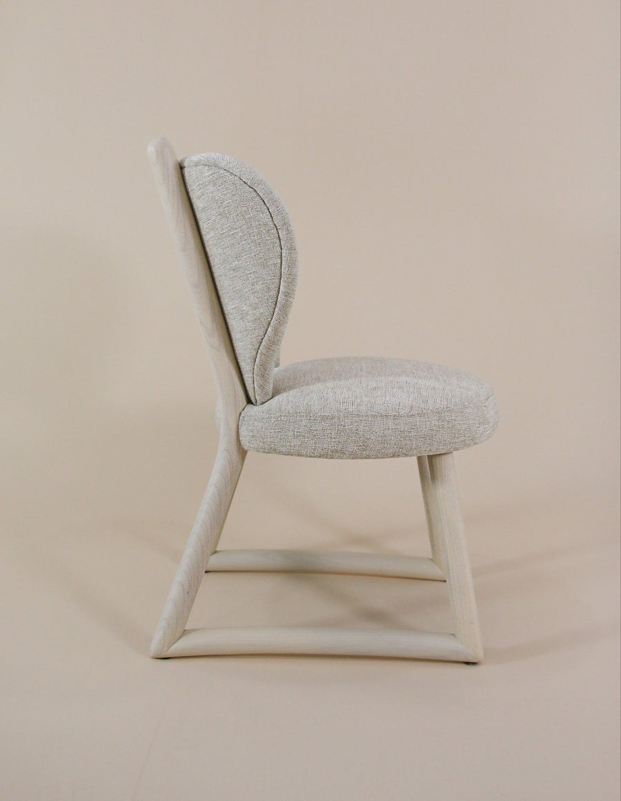 Amour Polus Chair