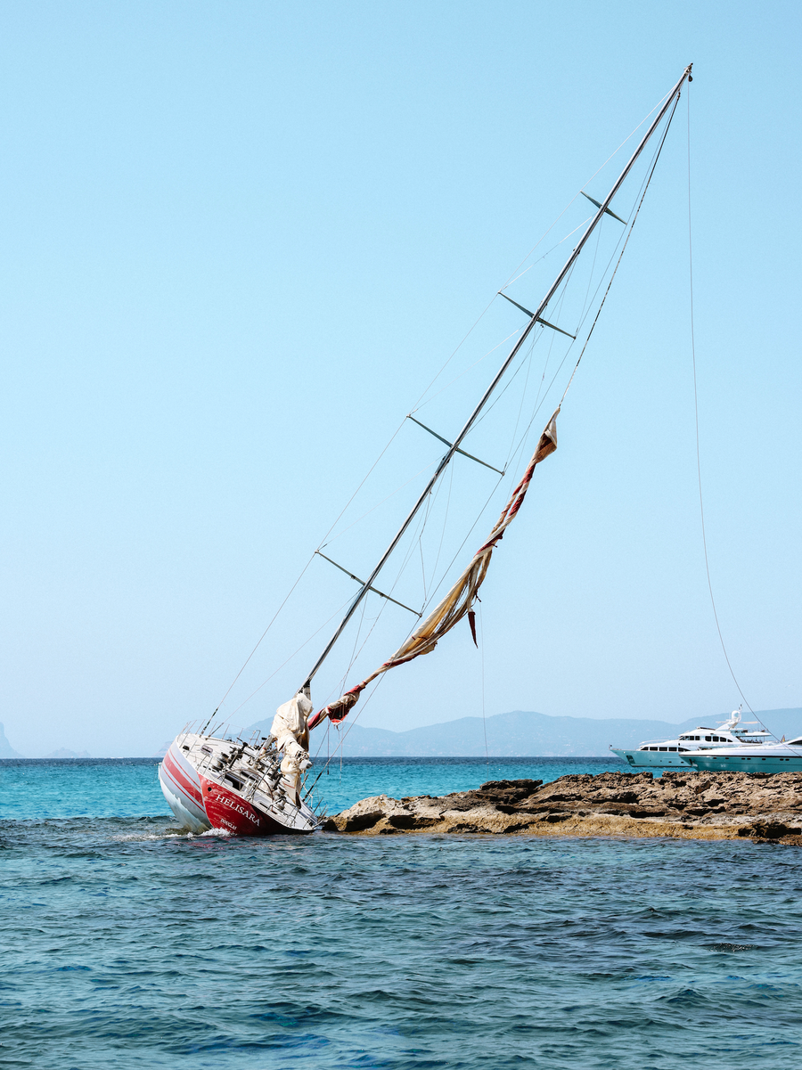 Helisara VI Shipwreck – Abandoned Yacht in Formentera
