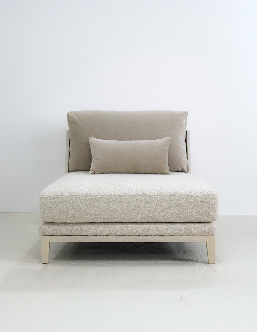 Rivera Lounge Chair - Washed Oak Wood Edition