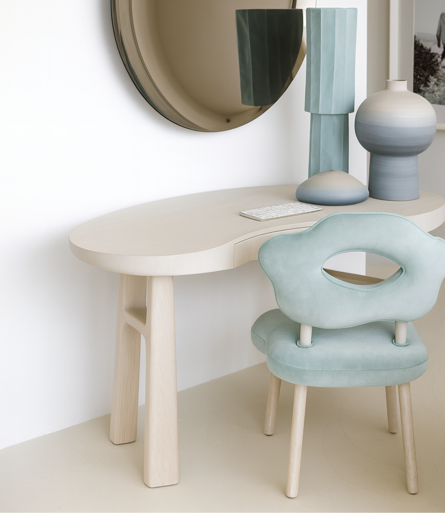 Le Serene Desk