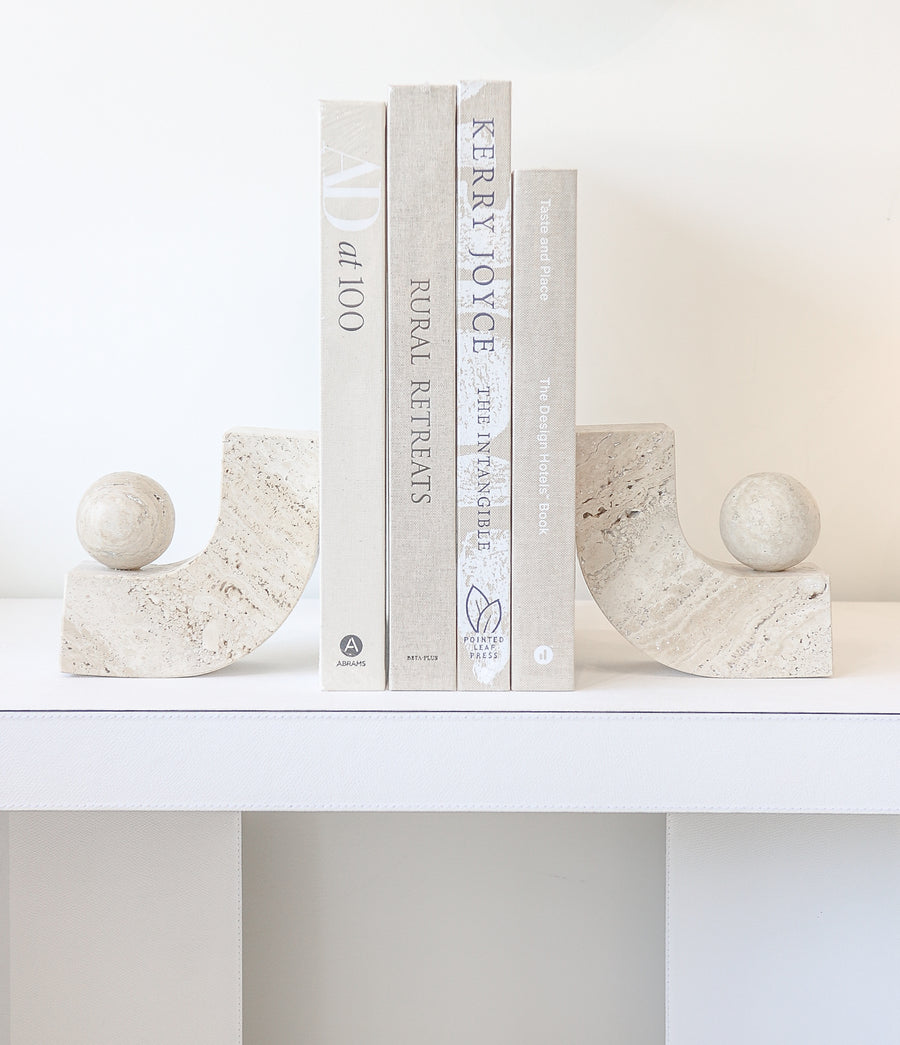 Lis Bookend